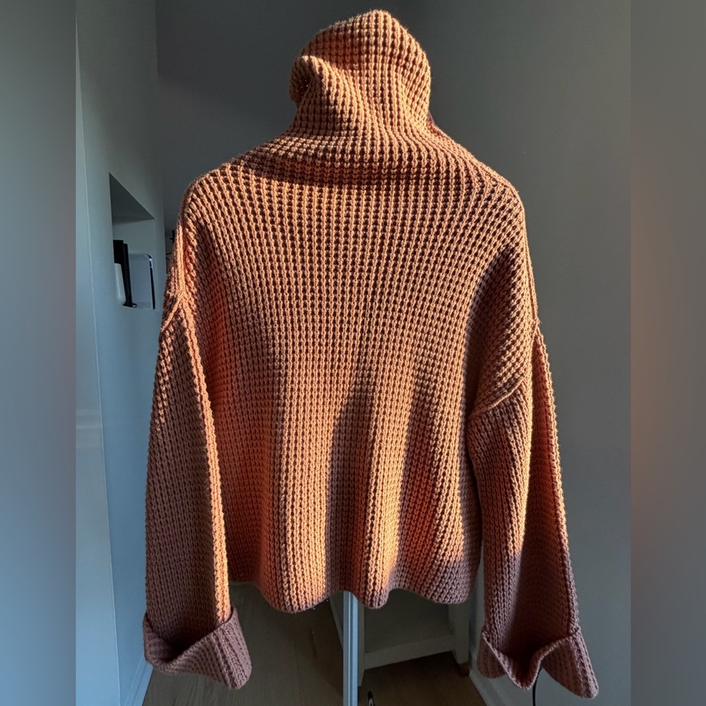 Free People “Park City Pullover” Women's Cowl Neck Sweater - Rust Brown